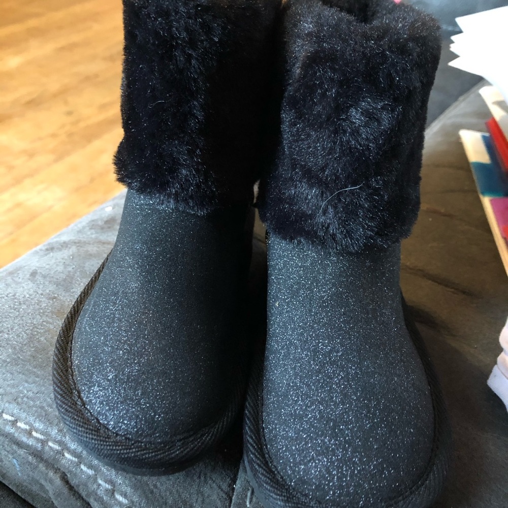 Size 9 toddler winter boots